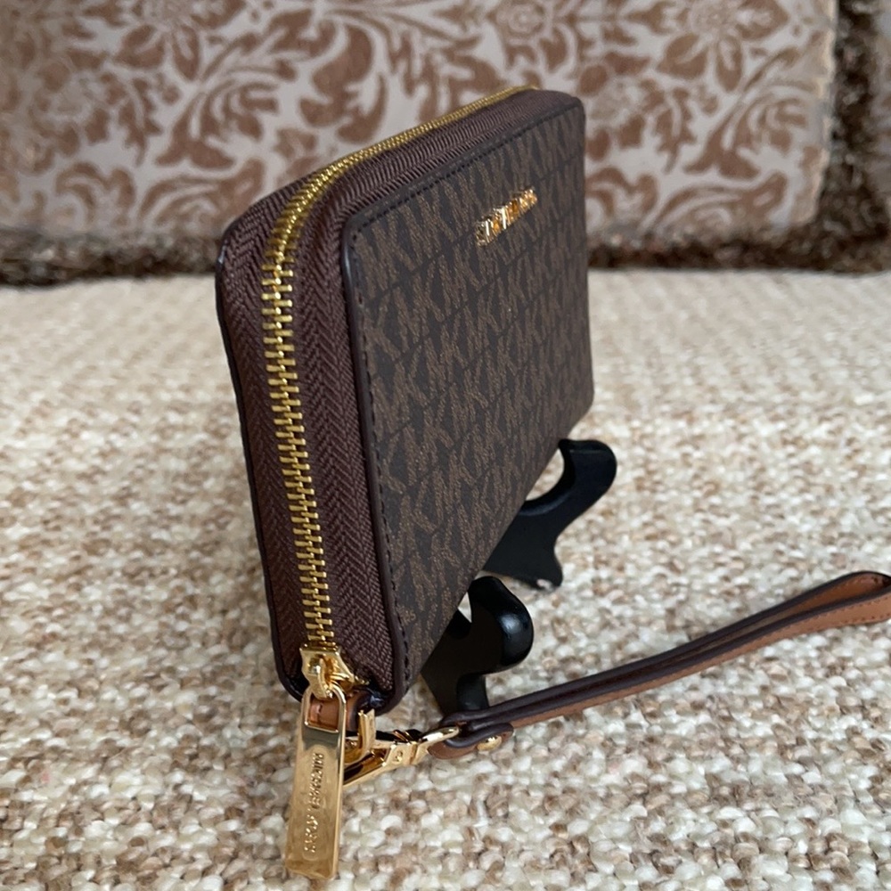 Michael Kors Jet Set Travel LG Flat MF Phone Case - Picture 15 of 16